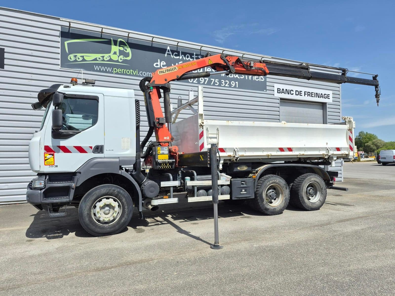 RENAULT KERAX 380 6X4 d'occasion — PERROT V.I. (Buléon, Morbihan)