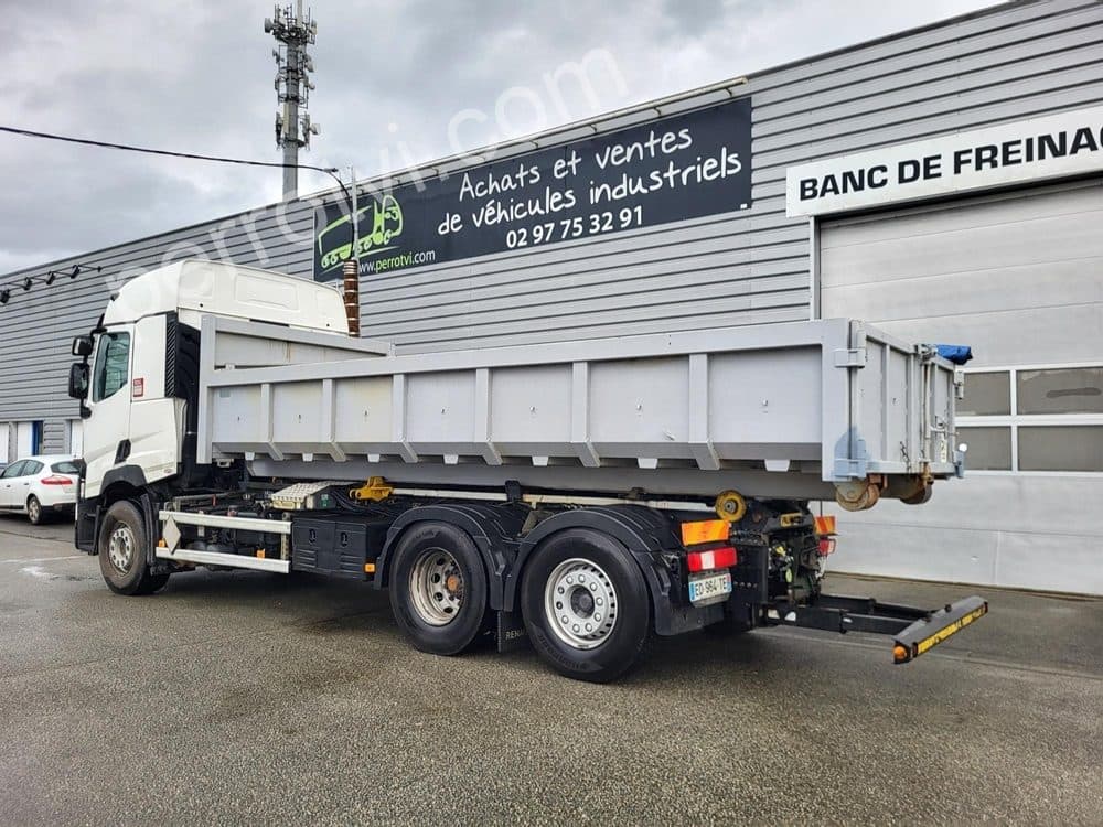 LOCATION RENAULT C 480 6X2