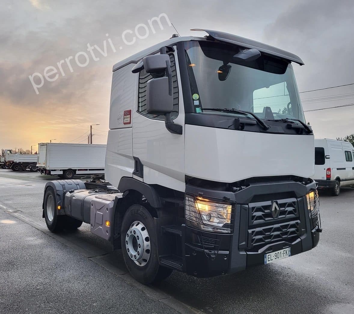RENAULT C 480
