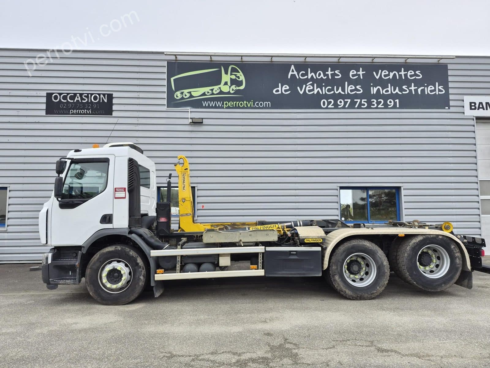 RENAULT D 430 6X2