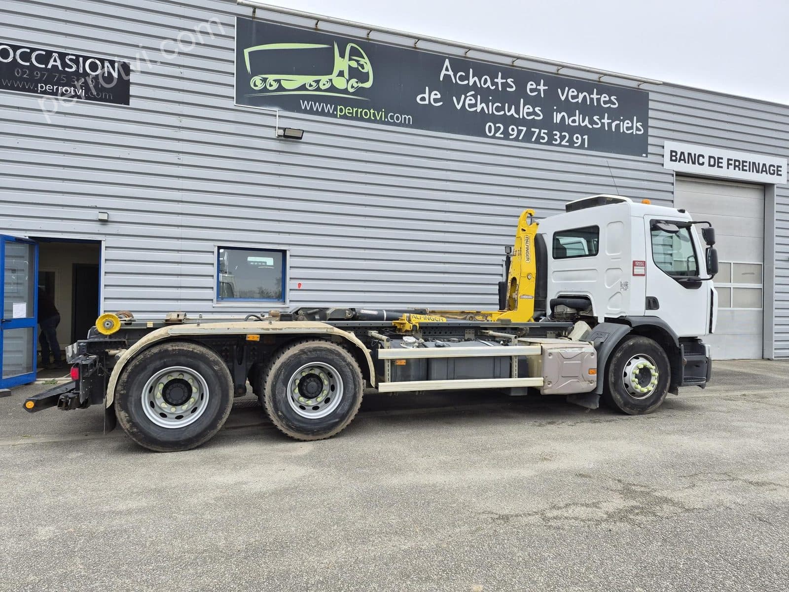 RENAULT D 430 6X2