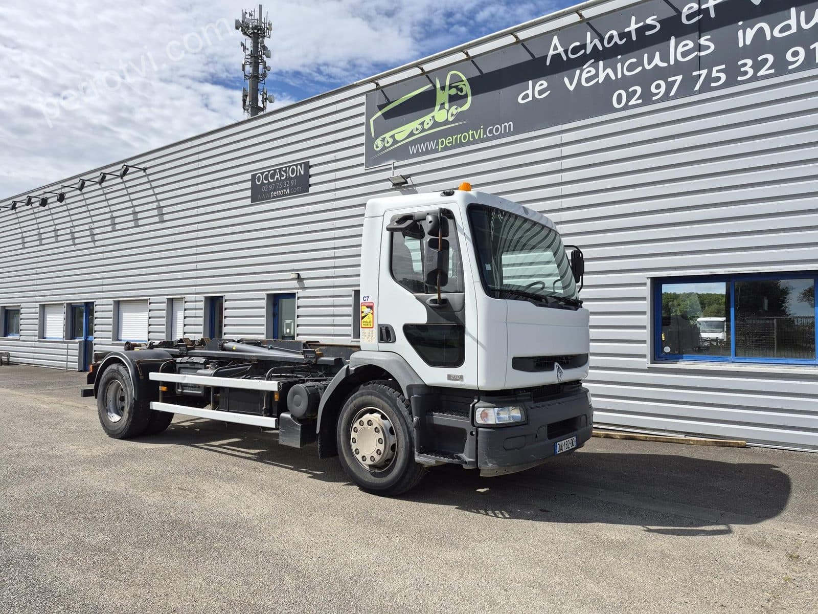 RENAULT PREMIUM 270 DCI