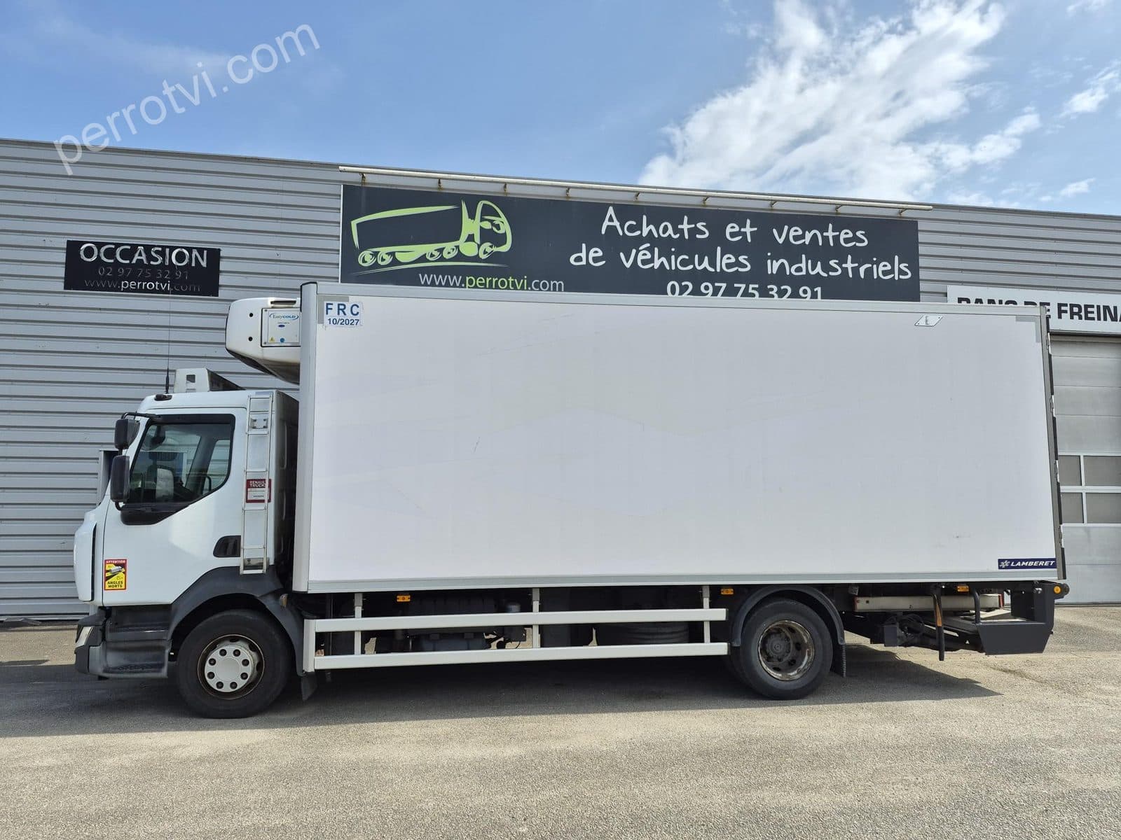 RENAULT D 240 14T