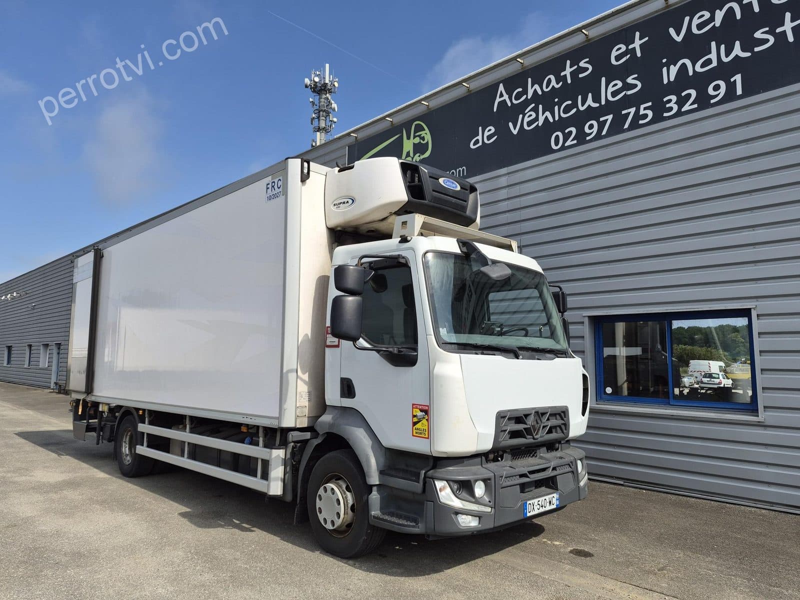 RENAULT D 240 14T