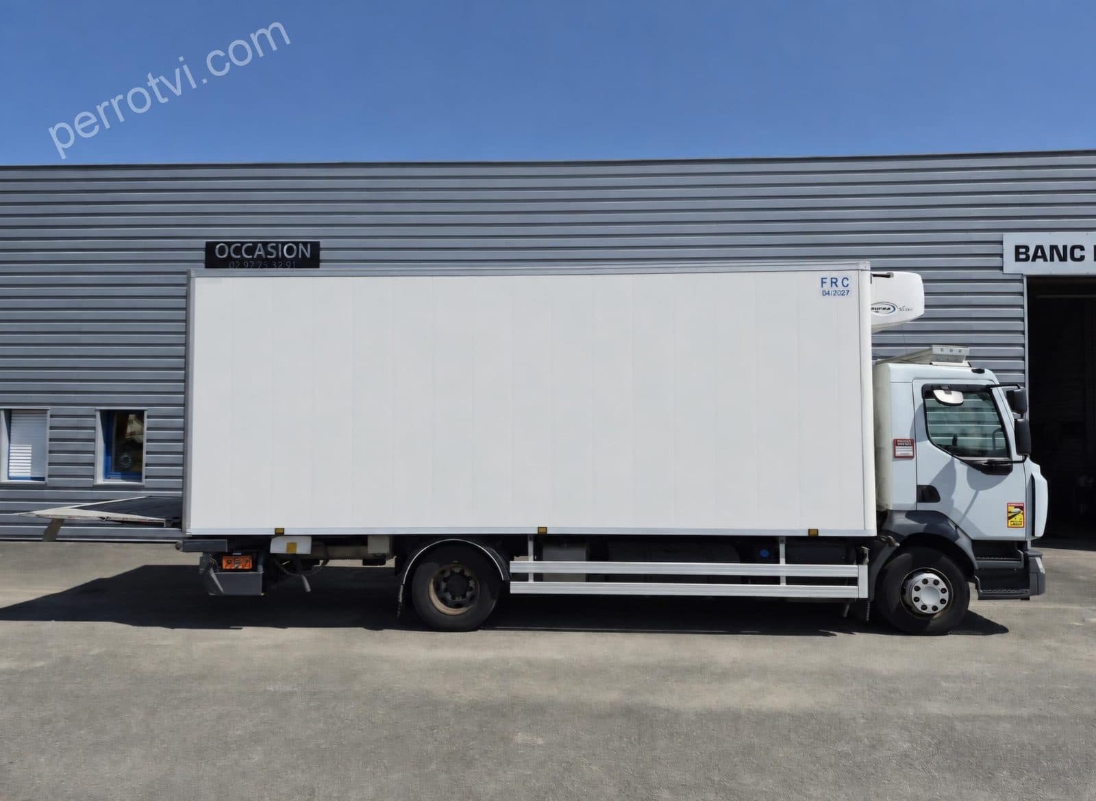 RENAULT D 240 14T
