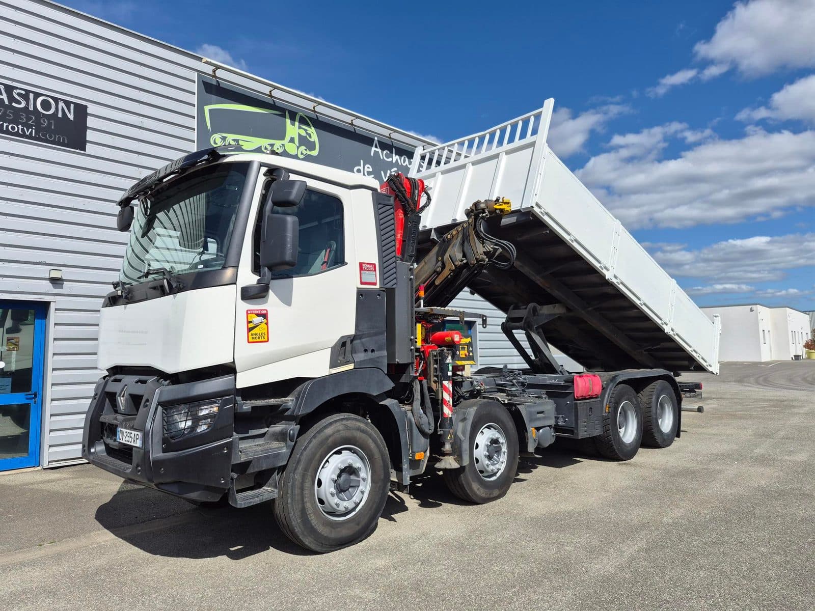 RENAULT C460 8X4 d'occasion — PERROT V.I. (Buléon, Morbihan)