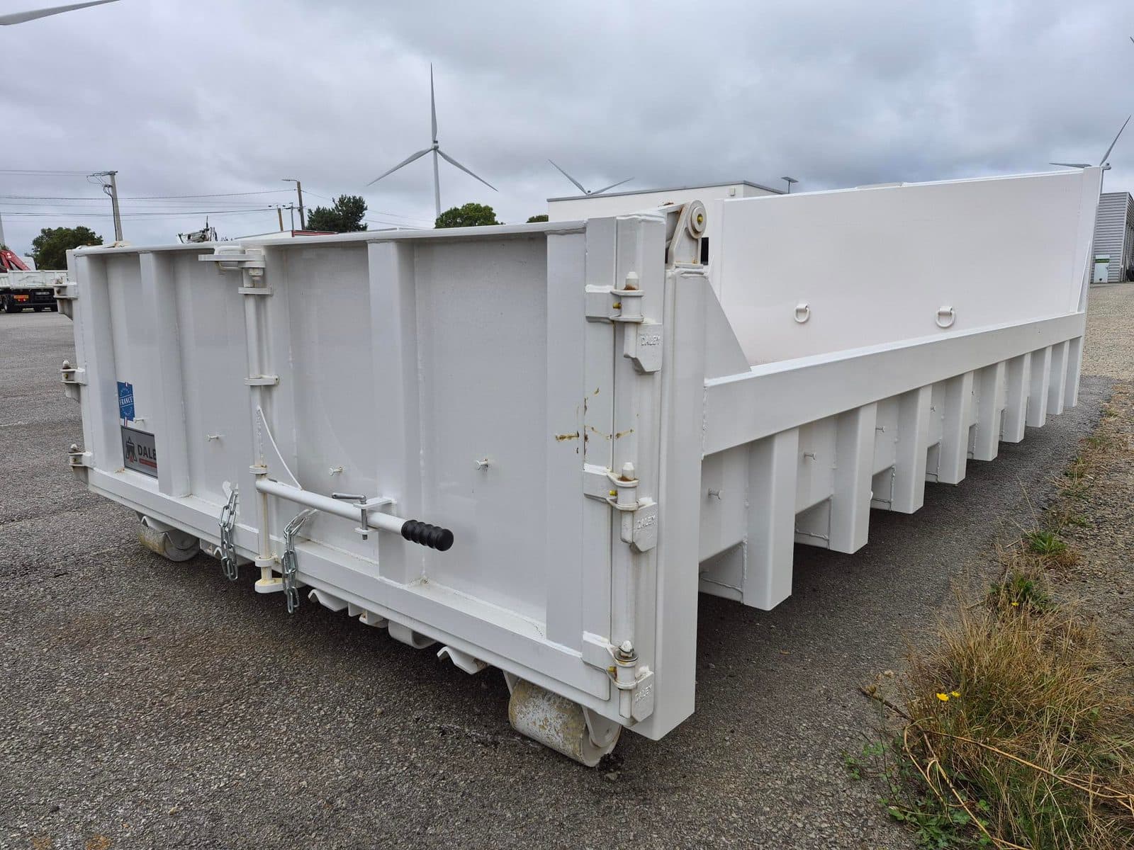 CAISSON DALBY NEUF 2025 5