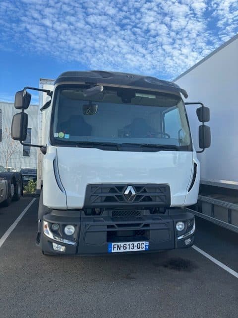 RENAULT D 16 240 2020