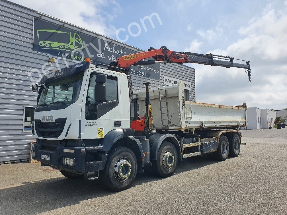 porteur IVECO TRAKKER 450 EEV