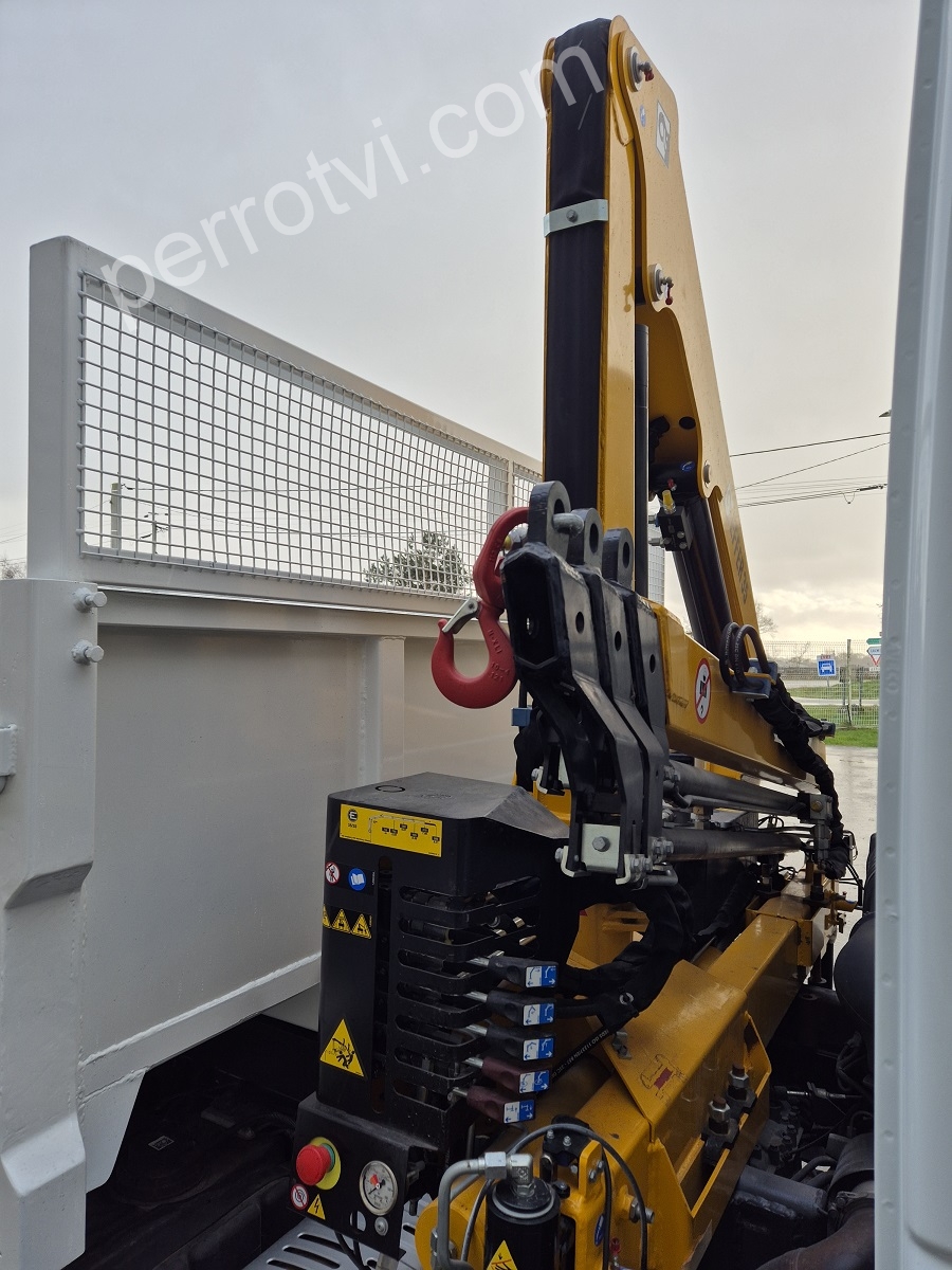 VOLVO EUROCARGO 100 E 18 photo 5