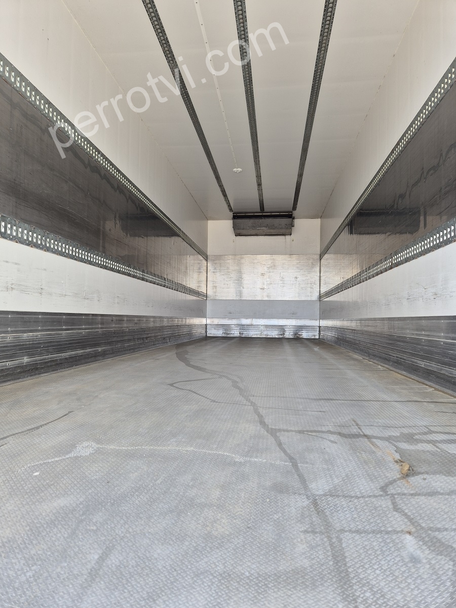 VOLVO T380 photo 5