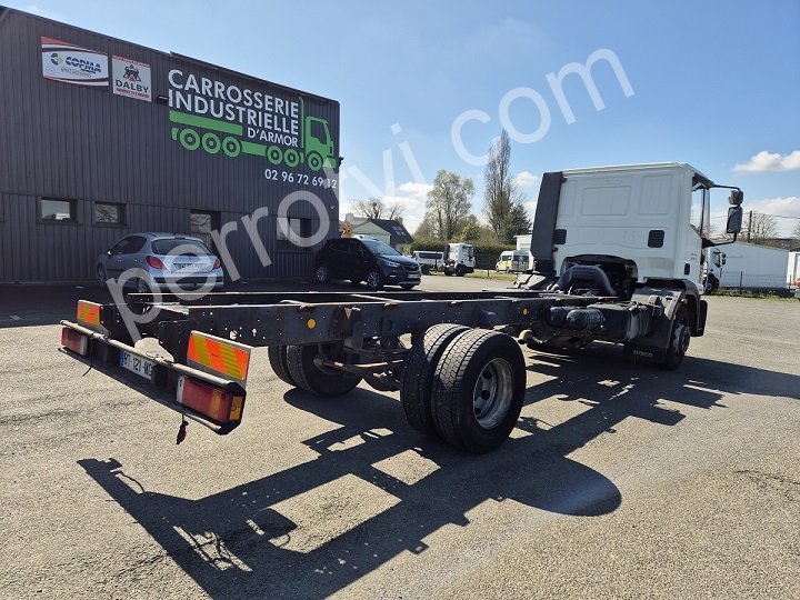VOLVO EUROCARGO 140 E 21 photo 4