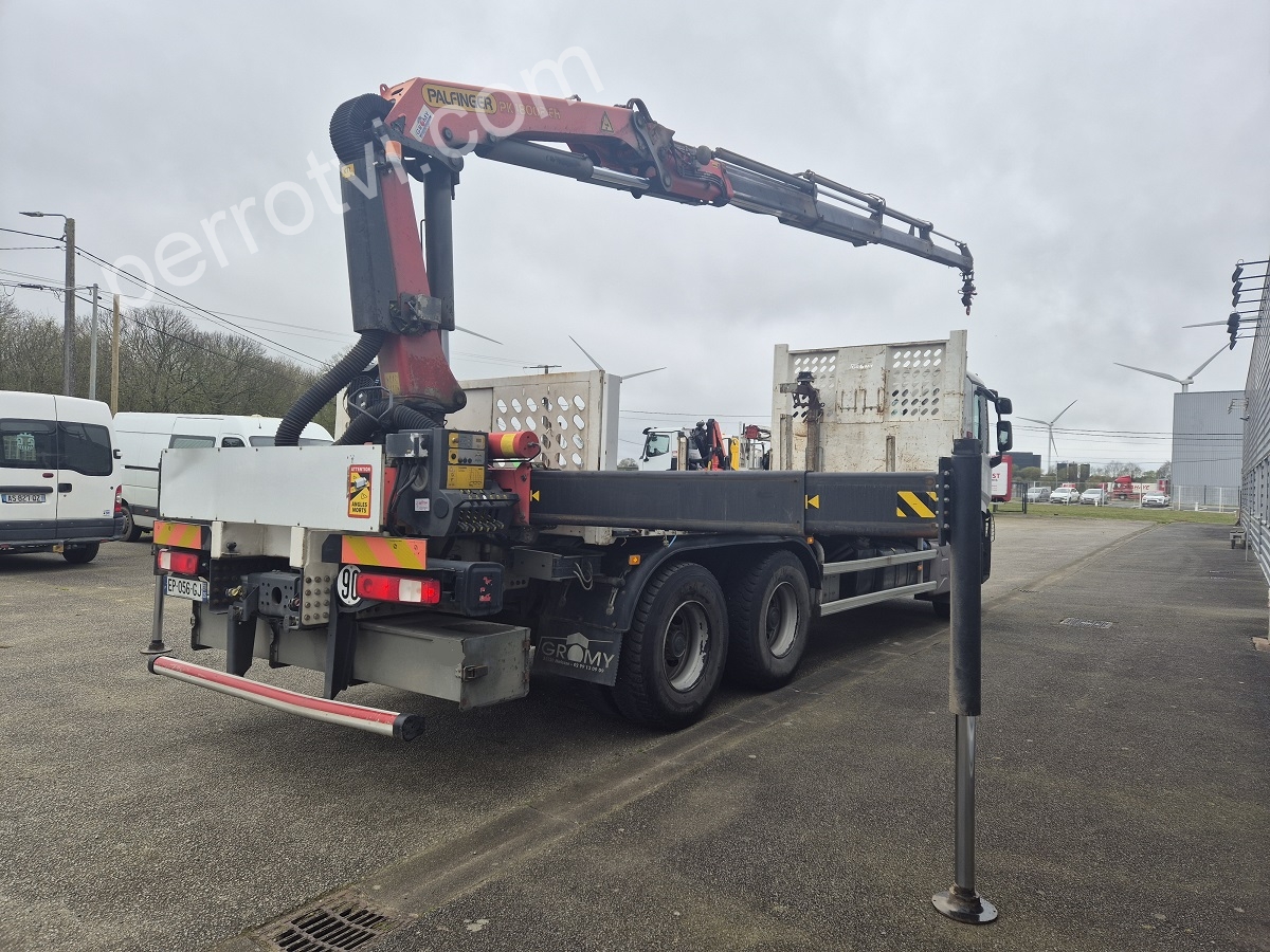 VOLVO C380  6X4 photo 4