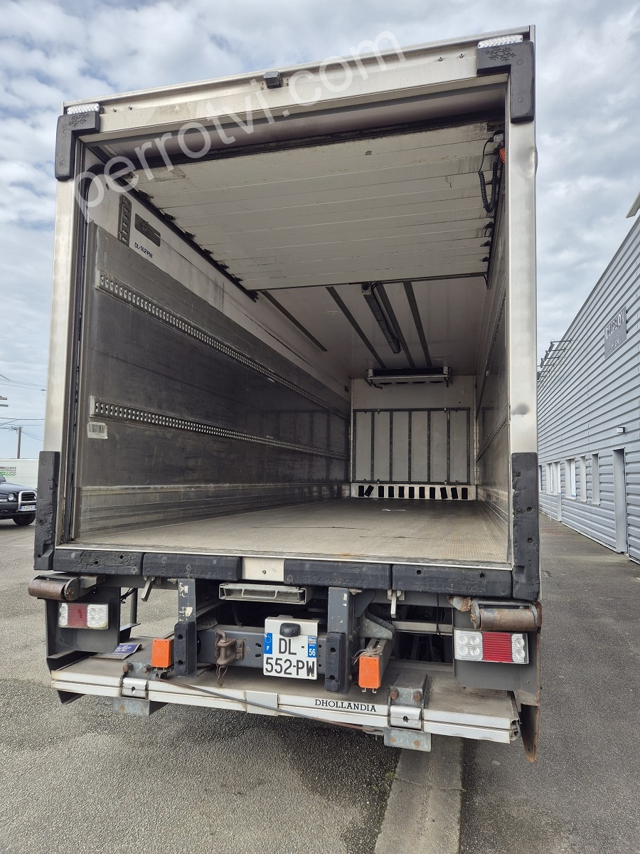 VOLVO D19 320 photo 5