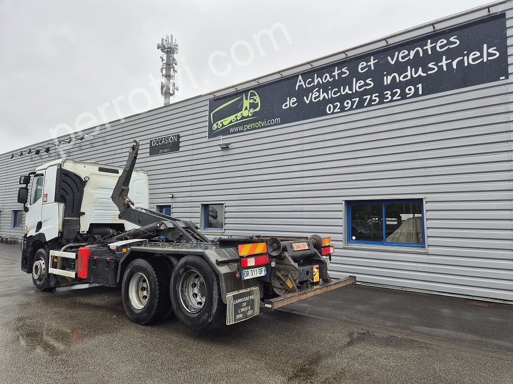 VOLVO C380 6X2 photo 3