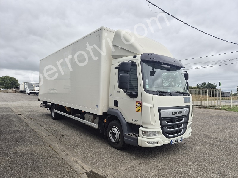 VOLVO LF 230 photo 2
