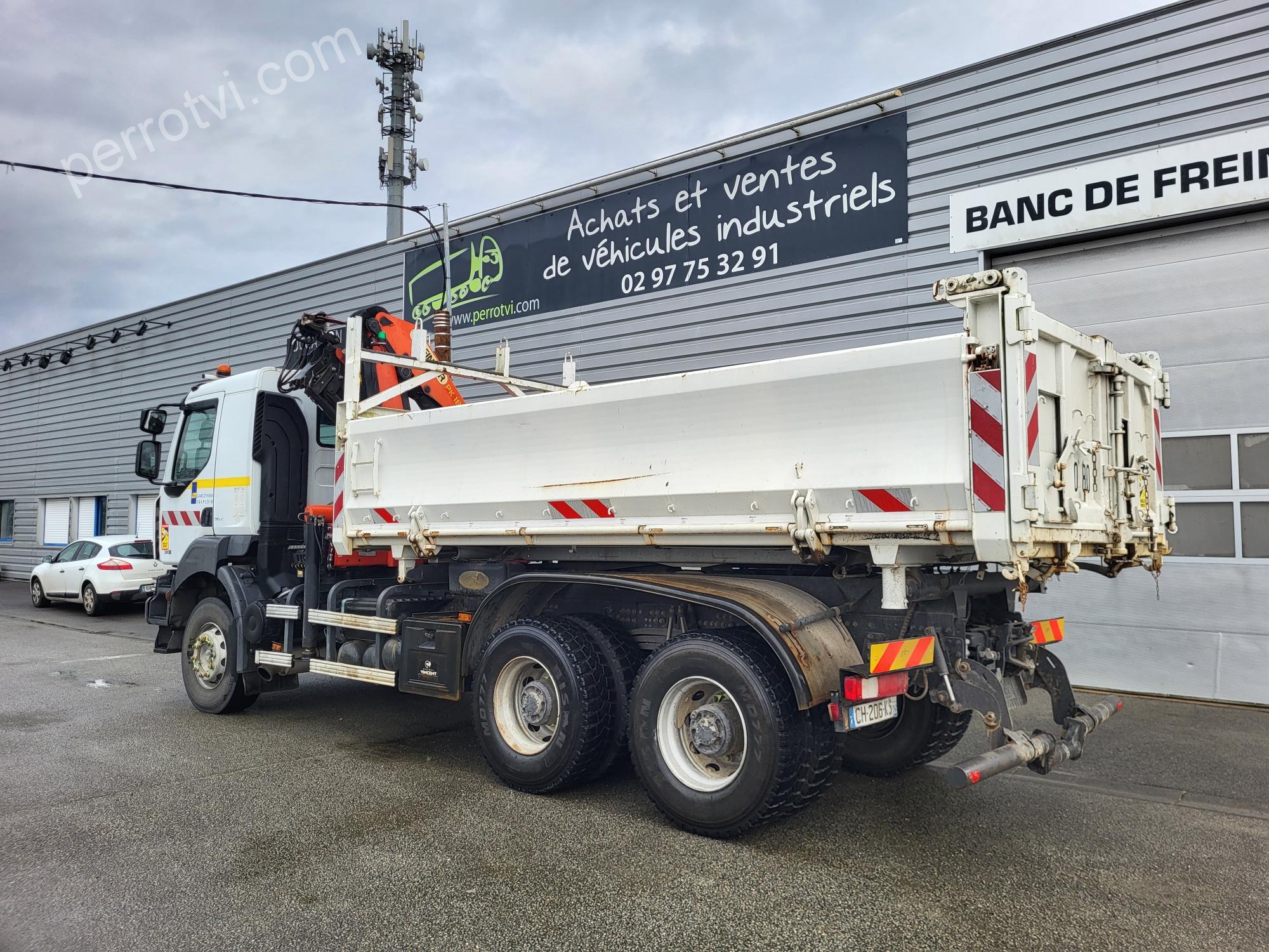 VOLVO KERAX 380DXI 6X4 photo 3