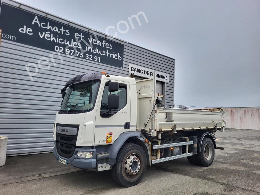 porteur DAF LF 320