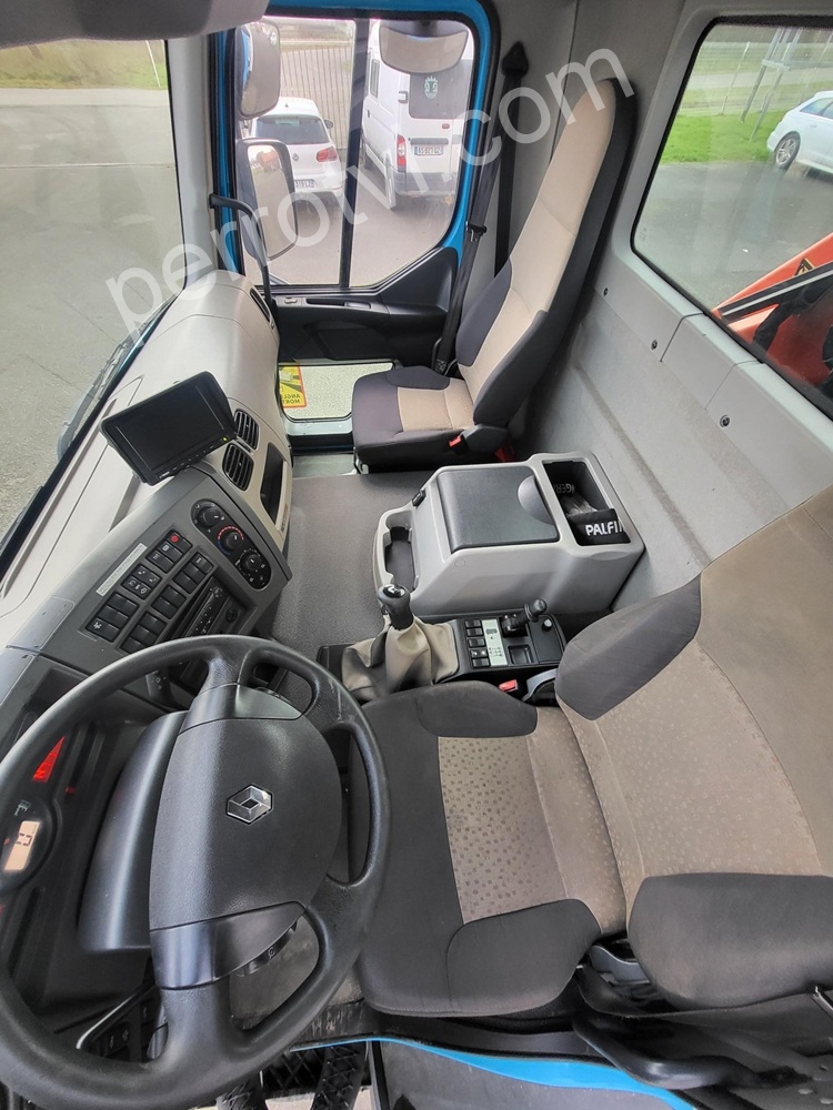 VOLVO PREMIUM LANDER 310 photo 6