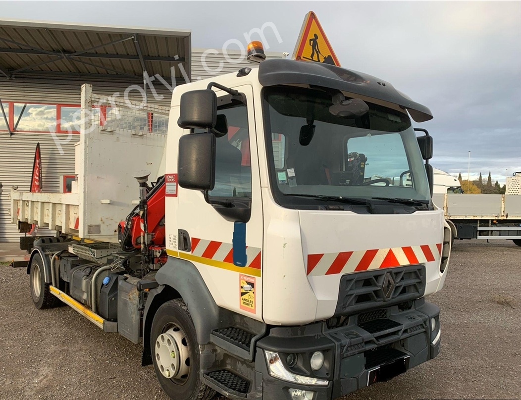 porteur RENAULT D 240