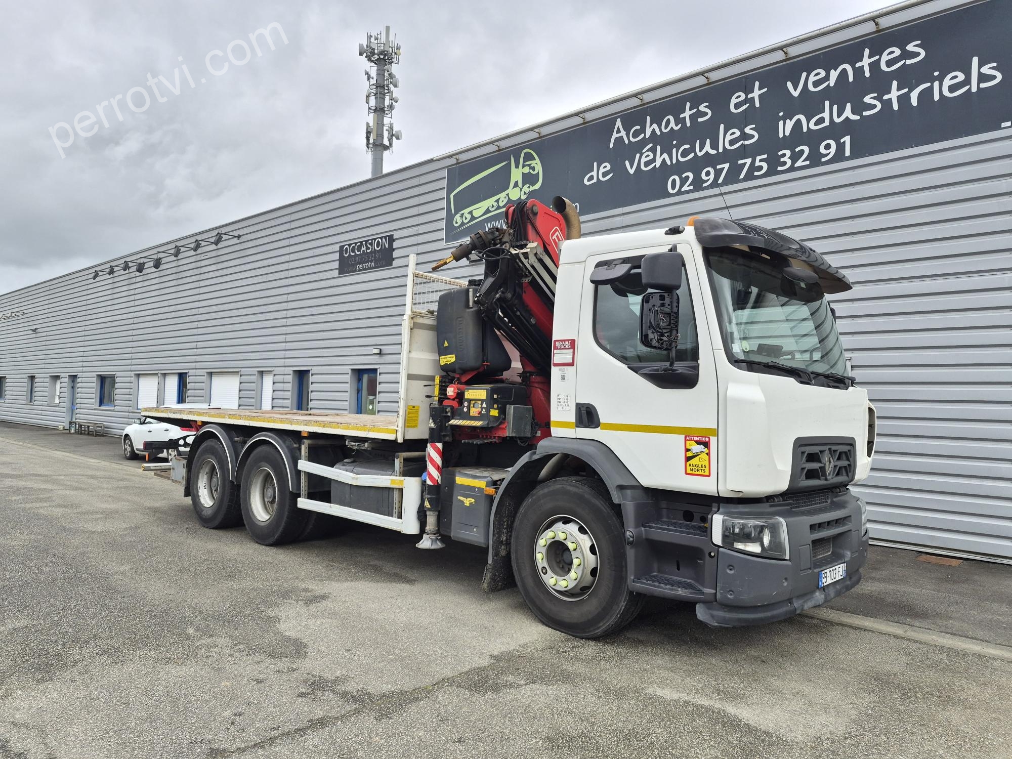 TECNOKAR C 320 6X4 photo 5