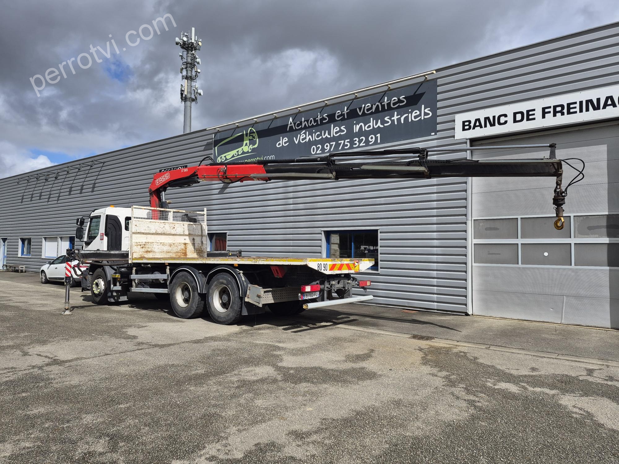 TECNOKAR C 320 6X4 photo 6