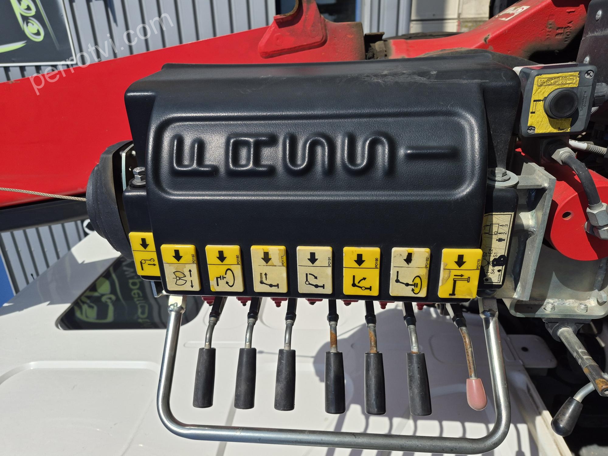 TECNOKAR D 240 photo 5