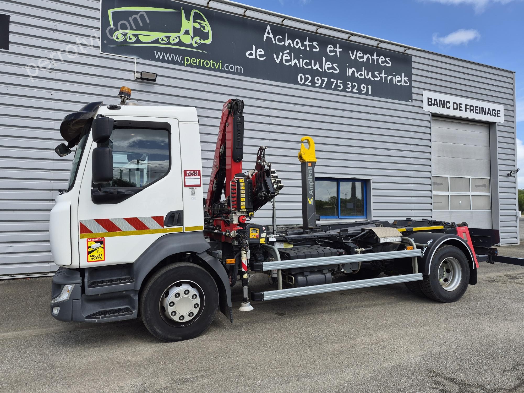 porteur RENAULT D 240