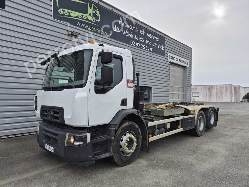 porteur RENAULT D 26 6X2