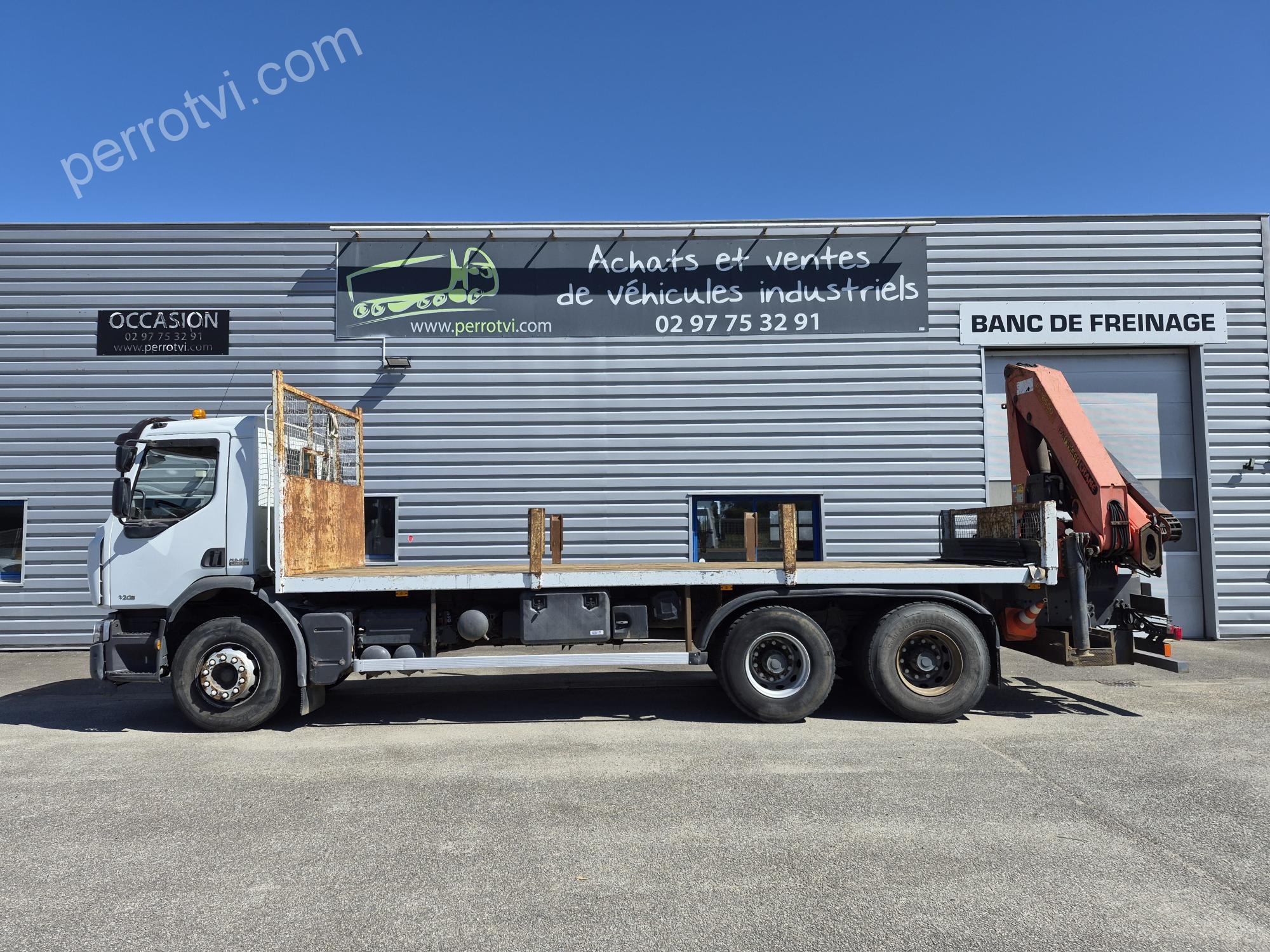 TECNOKAR PREMIUM LANDER 320 DXI photo 2