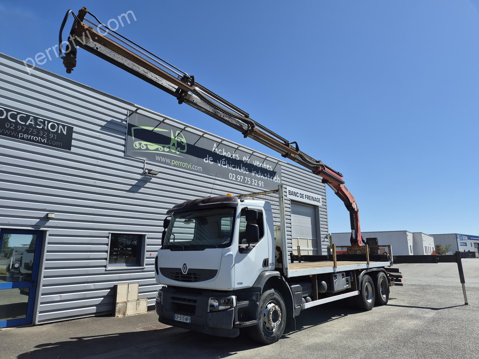 TECNOKAR PREMIUM LANDER 320 DXI photo 3