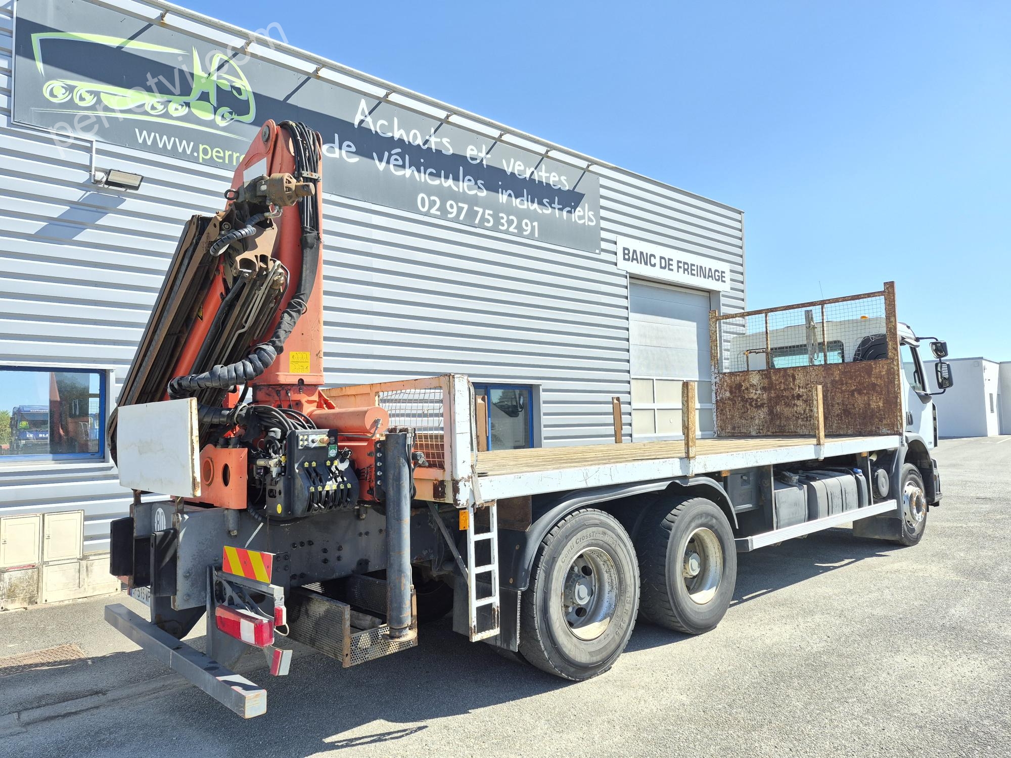 TECNOKAR PREMIUM LANDER 320 DXI photo 4