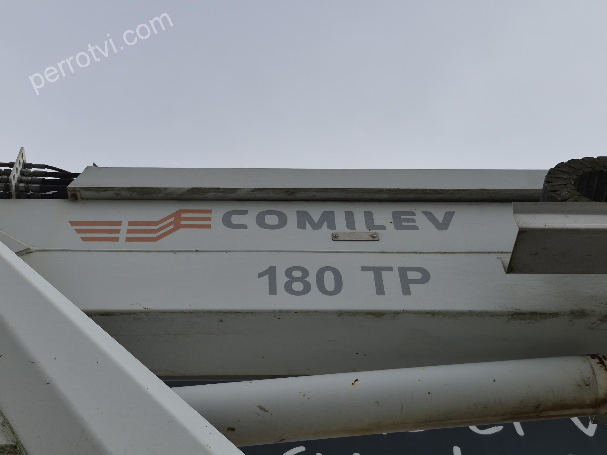 TECNOKAR MIDLUM 240 DXI 4X4 photo 6